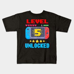 5th Birthday Level 5 Video Birthday Kids T-Shirt